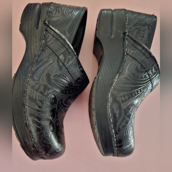 🔴Dansko Comfort Clogs (Black, 38) - Picture 2 of 10
